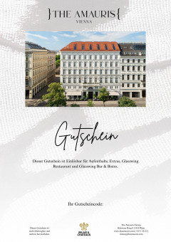 bar mit Tisch und Sesseln